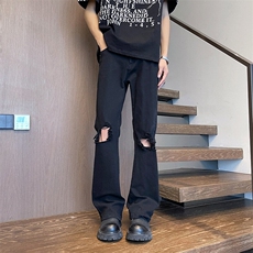 黑色