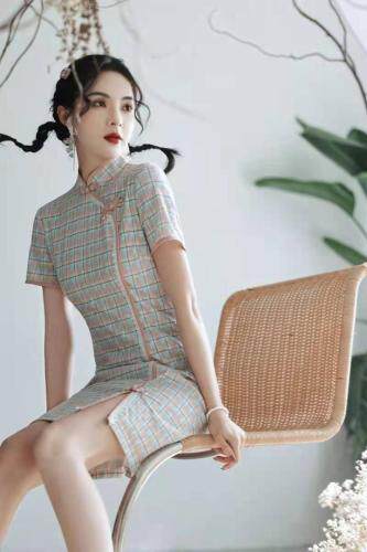 现货韩版旗袍，女装婚纱/旗袍/礼服，春语雨桐