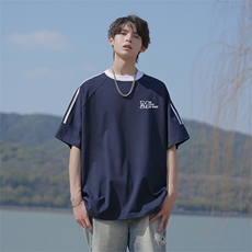 藏青色