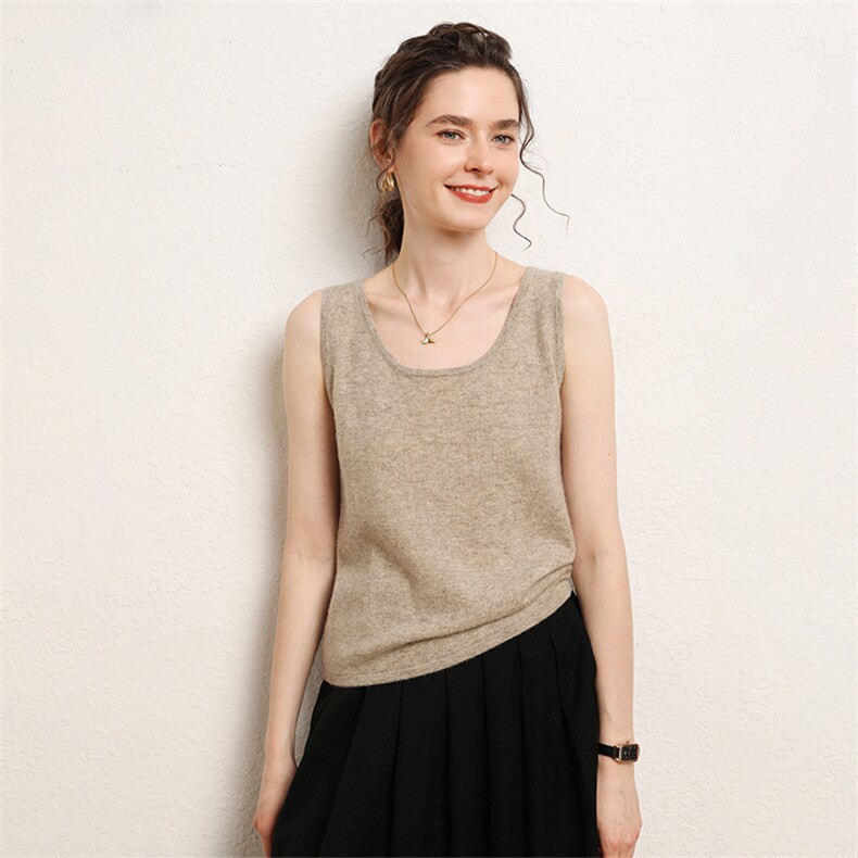 时尚百搭吊带背心简约休闲圆领针织衫秋冬必备单品，女装背心吊带，绒源之鑫