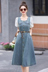 BAO款大货已出时尚刺绣拼接收腰韩版牛仔连衣裙，女装连衣裙，心心服饰