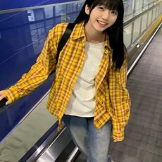 黄色