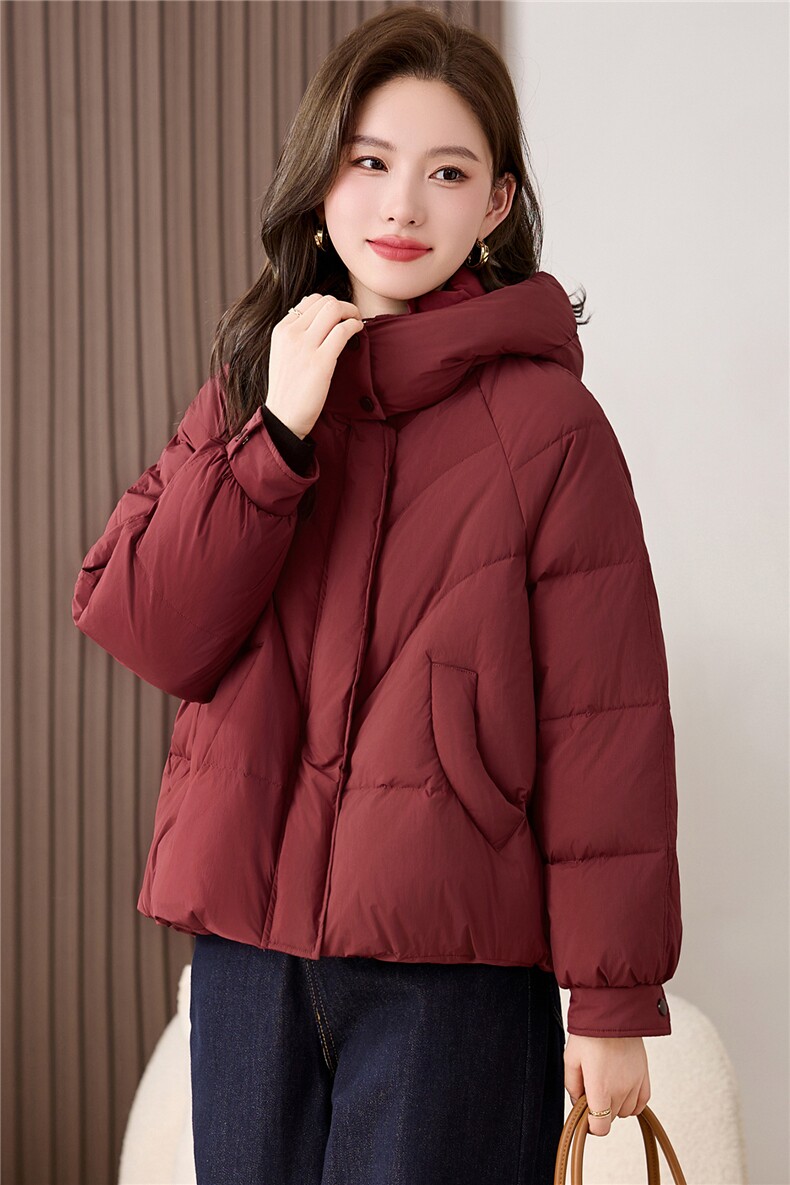 时尚气质连帽短款羽绒衣女2026年冬季新款保暖外套90%白鸭绒,女装羽绒服,姿衣坊