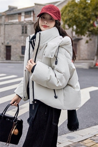 学院风洋气羽绒服女2024冬季新款小个子保暖短款外套白鸭绒90图片