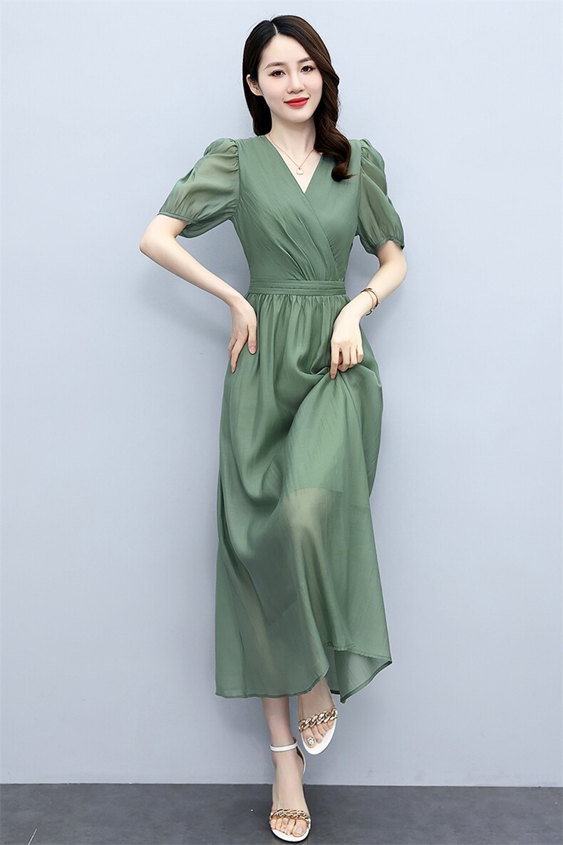 高级感天丝连衣裙女2024夏季新款气质妈妈收腰显瘦高腰薄款a字裙,女装连衣裙,关键词