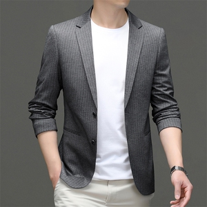 秋季新款西装男西服简约外套西服商务休闲小西装单西图片