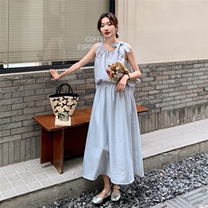 浅蓝色甜美休闲轻薄套装裙女2025新款气质蝴蝶结上衣半身裙两件套，女装套装/套裙，维壹