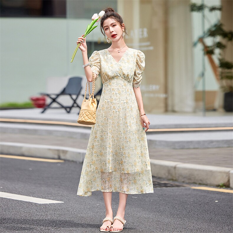 碎花雪纺连衣裙女2024年新款夏季女装韩版收腰显瘦v领中长款a字裙,商品下架区,贝蕾酷儿