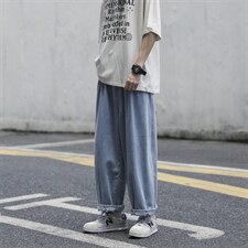浅蓝色