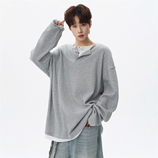 灰色