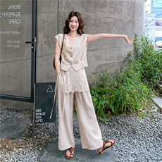 2026夏季新款轻熟老钱风V领马甲蕾丝拼接阔腿裤两件套套装，女装套装/套裙，冬木谷雨