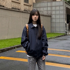 藏青色