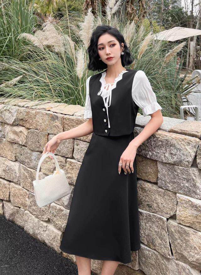 [现货]假两件套连衣裙，三色、三码，女装连衣裙，依柏璐(1F)