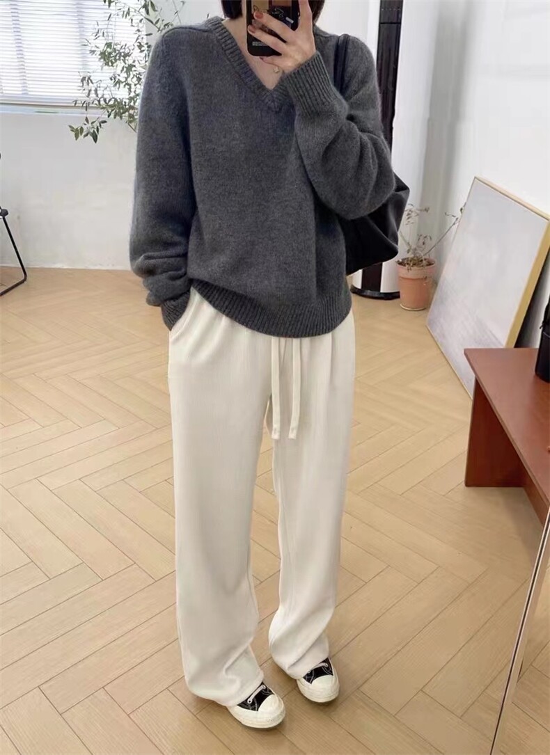 秋冬新款简约百搭V领羊毛衫女显瘦长袖羊毛针织衫,女装羊毛衫,戎咖羊绒