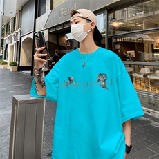 湖蓝色
