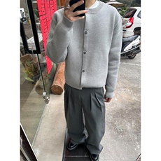 灰色