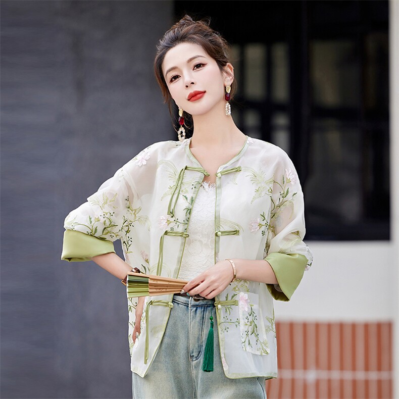 现货!!!!!2024新中式提花女装夏季新款百搭气质时尚复古外套上衣,女装短外套,韩宇舍