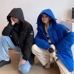 巴黎时尚周连帽新款直播情侣个性外套白鸭绒羽绒服男短款轻薄