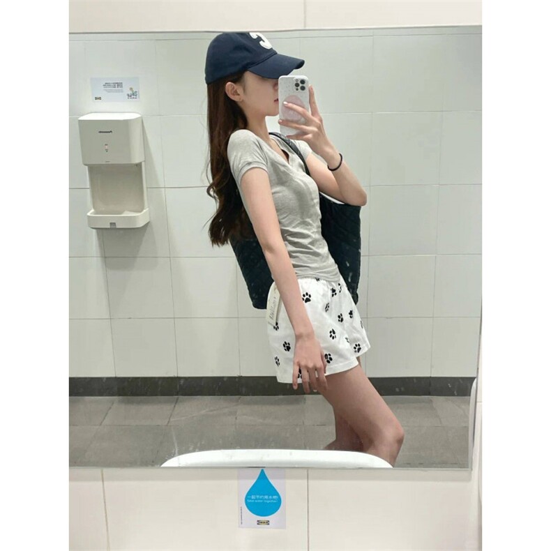 AK2391-p25小狗脚印白色短裤女夏季薄款宽松小个子阔腿休闲热裤,女装休闲裤,星座617A-2