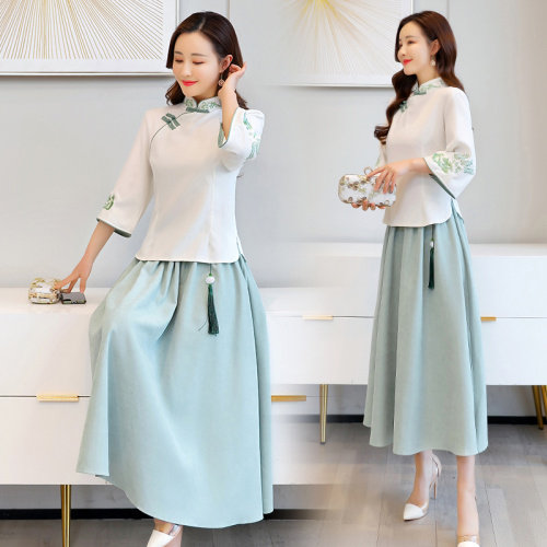 芷墨秋装新款风绣花两件套装裙民风套装裙，女装连衣裙，芷墨服饰