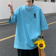 浅蓝色