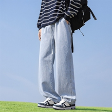 浅蓝色