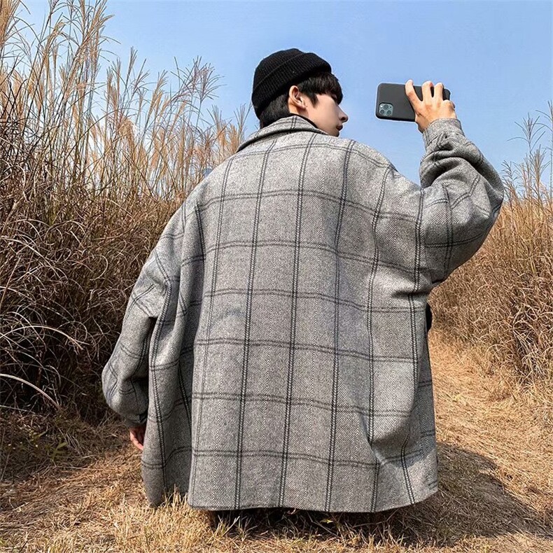 蓝色
