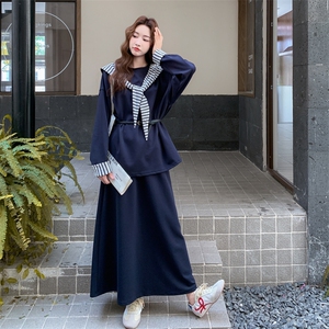 藏青色慵懒风连帽披肩卫衣套装裙女秋季2026新款休闲半身裙两件套图片