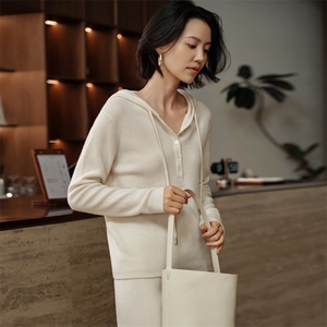 2025秋冬新款羊绒衫女100纯山羊绒针织衫纯色连帽套头衫休闲长袖图片