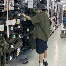 CS3165p55限78夏季休闲军绿色大码宽松多口袋尖领衬衫，男装衬衫，电商A089-1