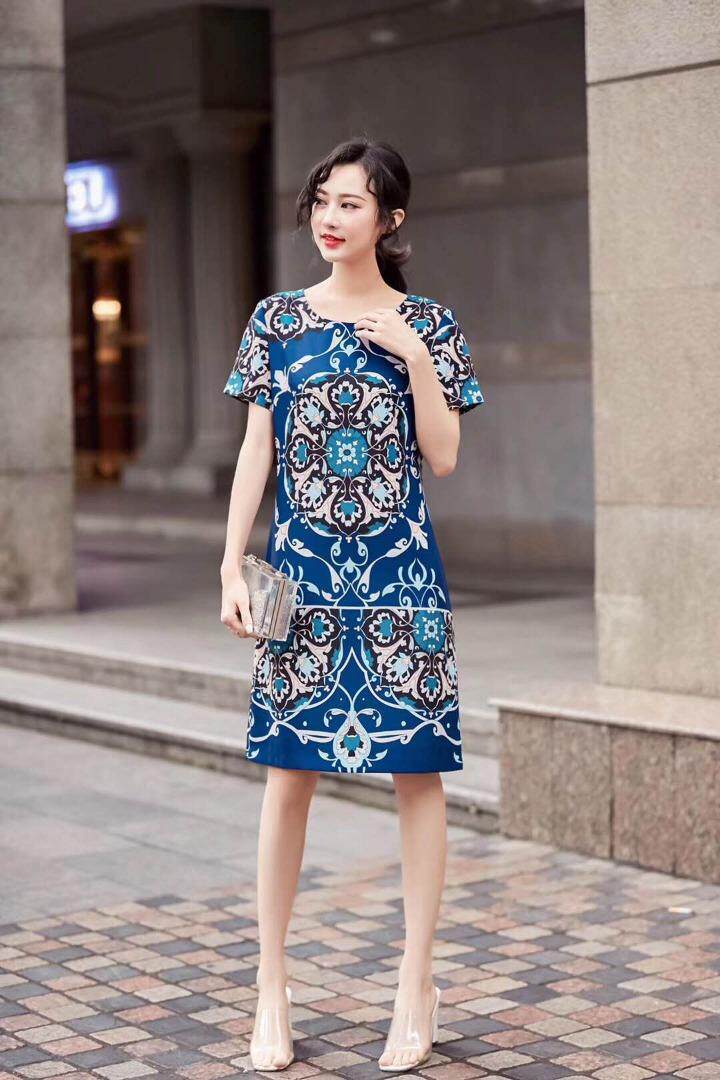 定位花连衣裙，女装连衣裙，茜茜靓点