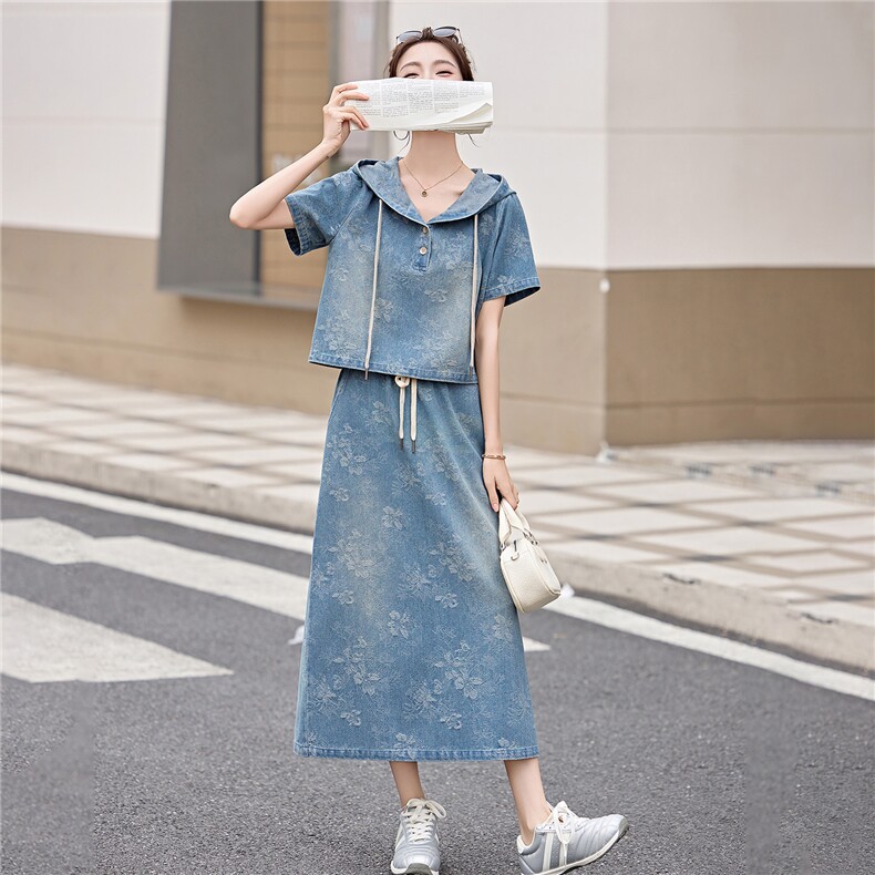 现货牛仔套裙2026年夏季新款女装时尚休闲连帽半裙两件套,女装套装/套裙,关键词