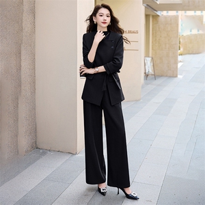 红职业套装女春秋新款时尚高端设计感方领西服阔腿裤两件套图片