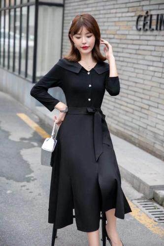 拼接开叉连衣裙，高端大气，两色四个尺码，女装连衣裙，依柏璐