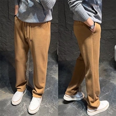 卡其色
