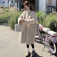 现货冬装新款时尚百搭加厚中长款皮毛一体外套2C135-6859P215K318，女装皮草，2C135