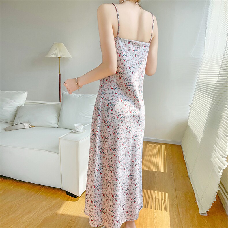 长款三醋酸缎面吊带裙女花色垂感吊带连衣裙真丝长裙V领高腰裙子，女装背心吊带，九戎