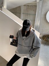 春季卫衣开衫外套，女装卫衣/绒衫，SUPEREDITE 绣铂