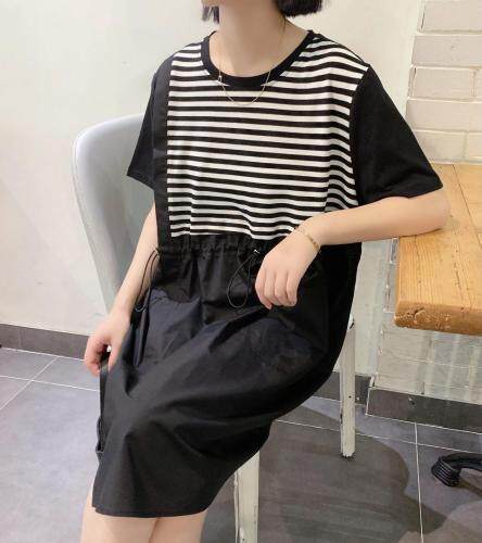 拼条纹休闲连衣裙，女装连衣裙，赫她娜