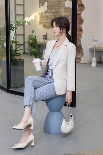 【现货】高级感小西装，女装西装，沁可儿