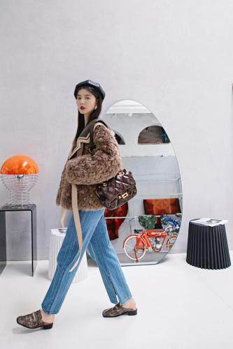 2021冬款皮毛一体，女装，YOUER DENG
