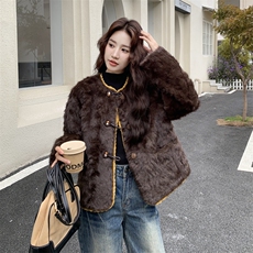 高级感小香风短款毛毛外套女2025秋冬皮毛一体小个子加厚保暖上衣，女装皮草，2C218