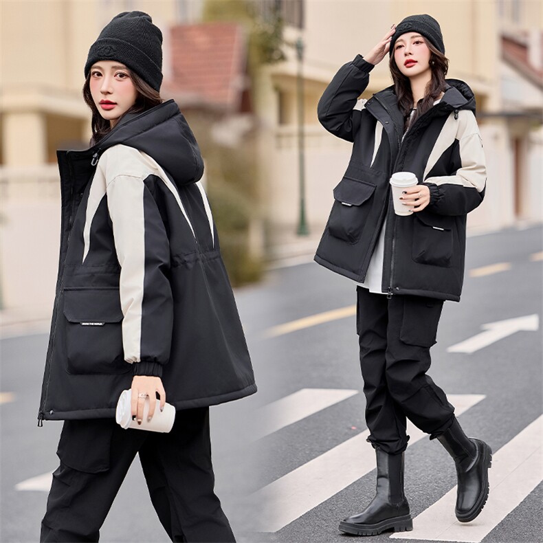 撞色拼接工装派克羽绒服女2024冬新款时尚休闲保暖加厚白鸭绒外套图片