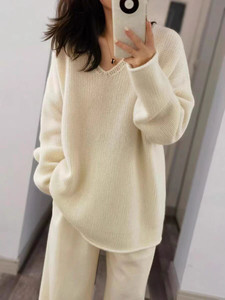 重磅加厚毛衣女秋冬新款粉色V领落肩宽松慵懒纯针织衫图片