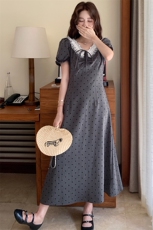 灰色波点泡泡袖连衣裙女2025夏季新款甜辣风设计感收腰显瘦长裙潮，女装连衣裙，浙宝305
