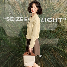 小皮衣外套女款2025新款春秋爆款小个子短款立领高级感机车皮夹克，女装皮衣，魅丽静蓝