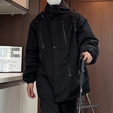 黑色