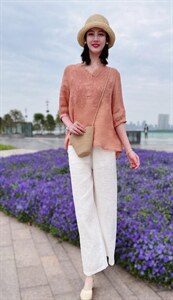 纯苎小衫裤子
时尚风巜川哲4028
风淑女风休闲风图片