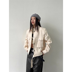 春秋休闲宽松慵懒小众设计感金属钮扣装饰大口袋短款夹克外套女，男装夹克，星座506A