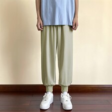 军绿色